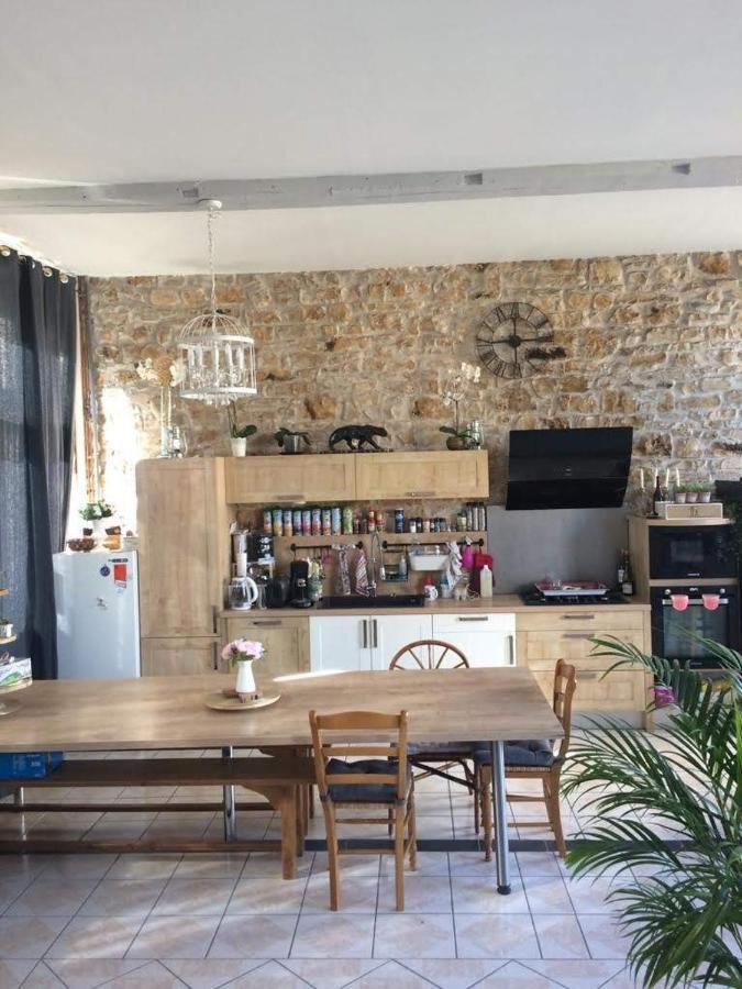 Ecole De La Route Bleue Bed & Breakfast Moiry ภายนอก รูปภาพ
