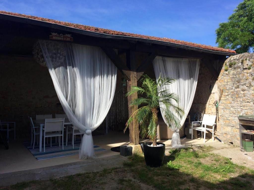 Ecole De La Route Bleue Bed & Breakfast Moiry ภายนอก รูปภาพ